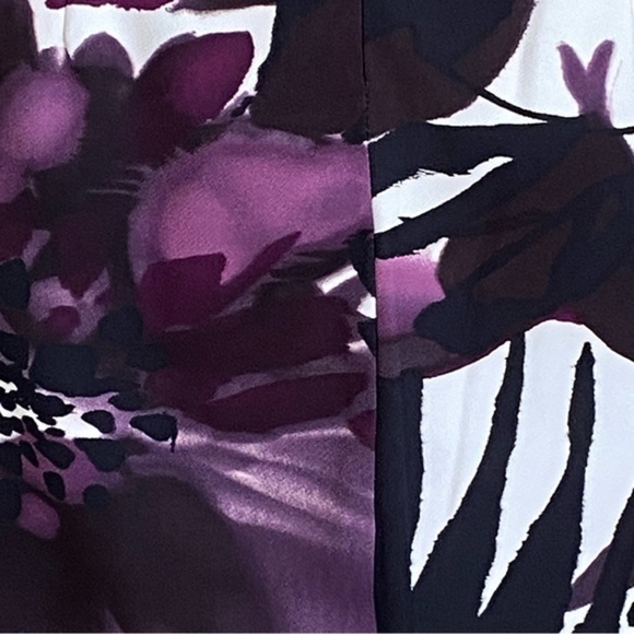 Connected apparel black purple floral sweetheart neckline sleeveless midi dress - Picture 7 of 11